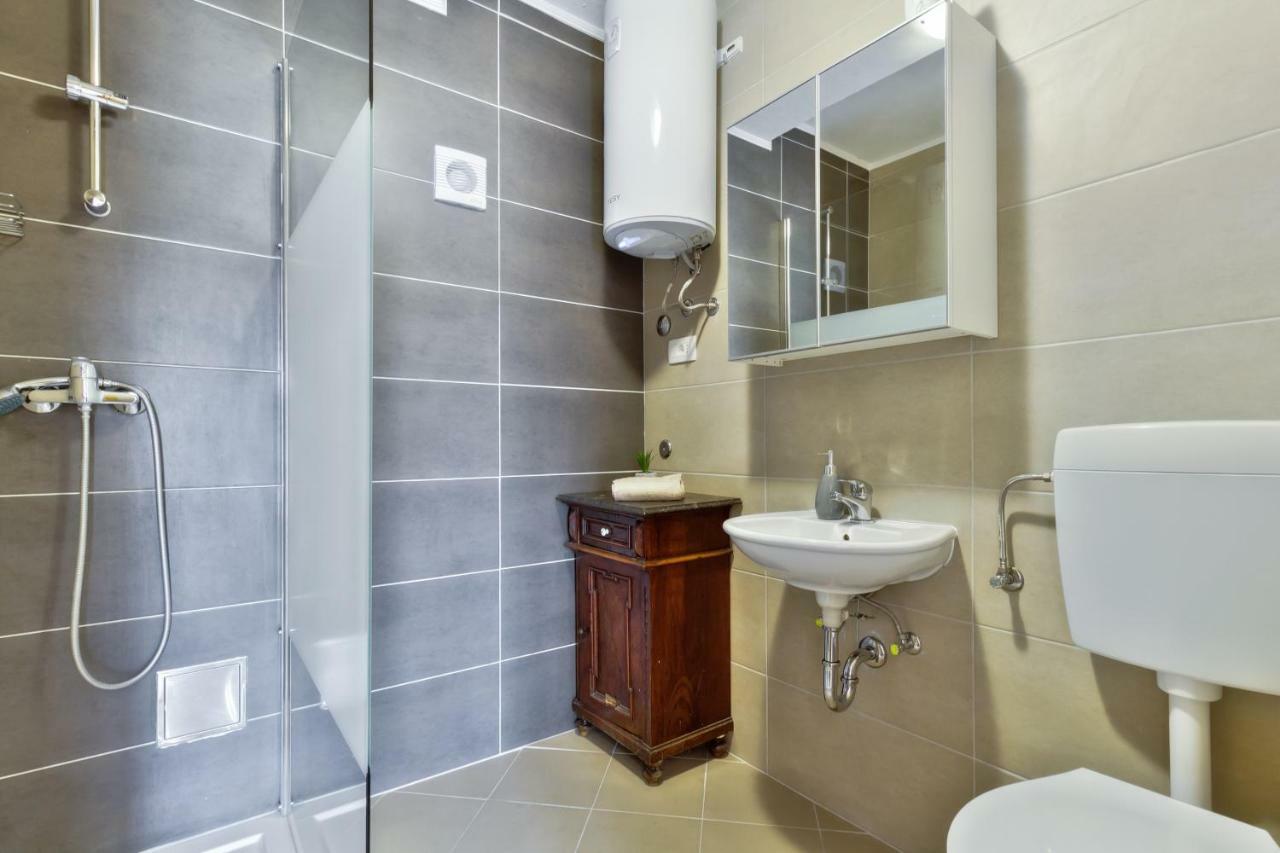 Apartmani Anna أوماغ المظهر الخارجي الصورة
