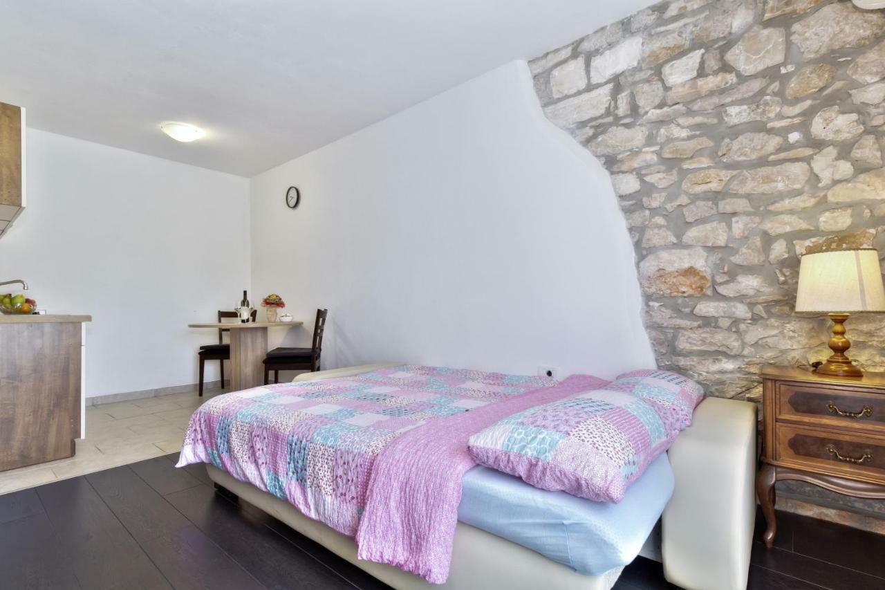 Apartmani Anna أوماغ المظهر الخارجي الصورة