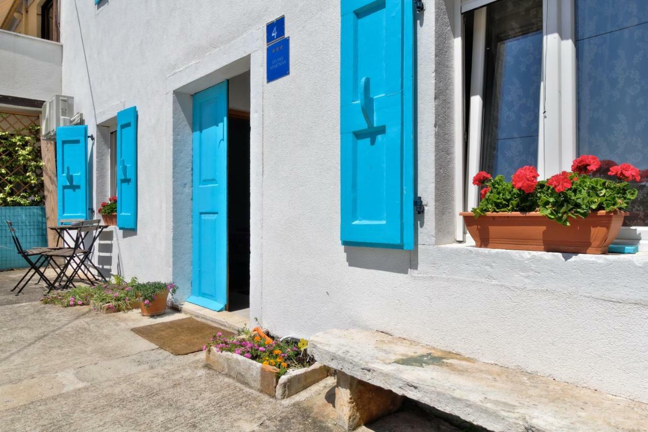 Apartmani Anna أوماغ المظهر الخارجي الصورة